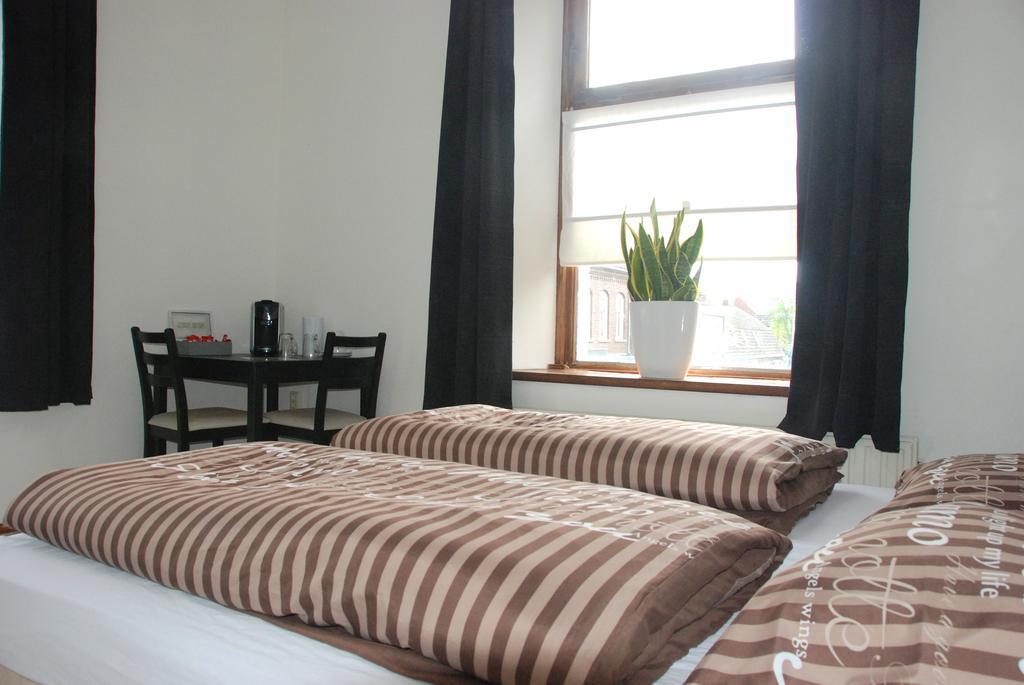 B&B Eten&Zo Tienraij Luaran gambar